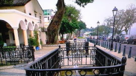 e0212073_22382111.jpg